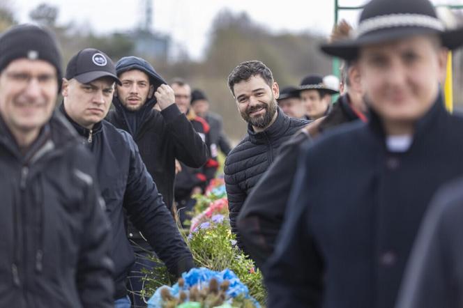 W Gdańsku stanęła 20-metrowa palma wielkanocna