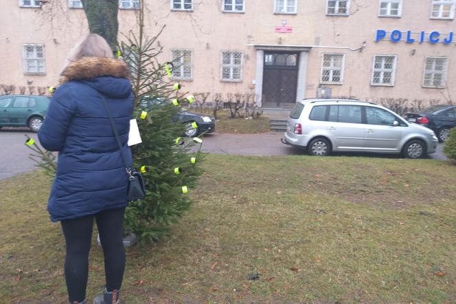 Odblaski zamiast bombek 