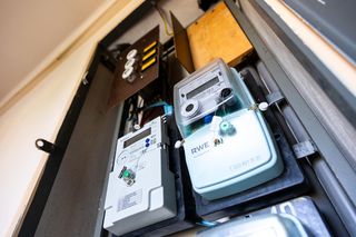 Chaos wokół rozliczeń za zamrożone ceny prądu. Tysiące firm nadal bez wymaganych dokumentów