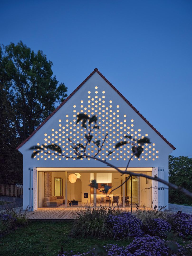 Dom Oskar, Kamenná Lhota, Czechy. Architekt: Jan Žaloudek 