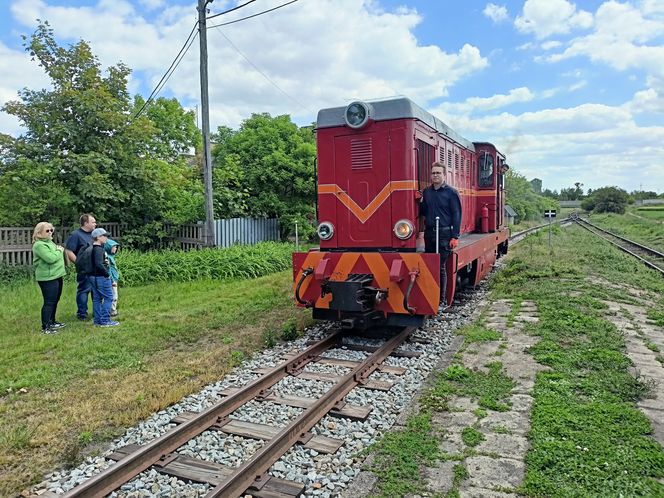 Rogowska kolej wąskotorowa. To perełka wśród zabytków techniki w Łódzkiem