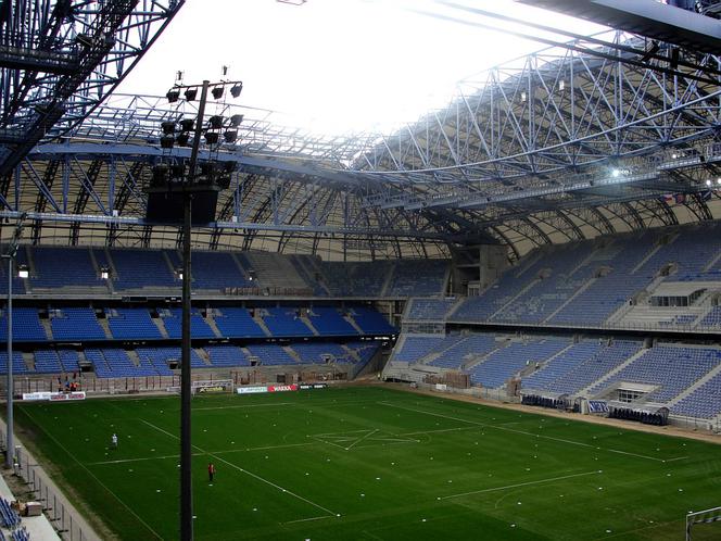 Stadion Lech Poznań, trybuny