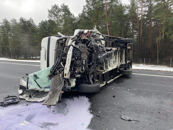 Tragedia na obwodnicy Torunia. Zderzyło się 5 samochodów, jedna osoba nie żyje