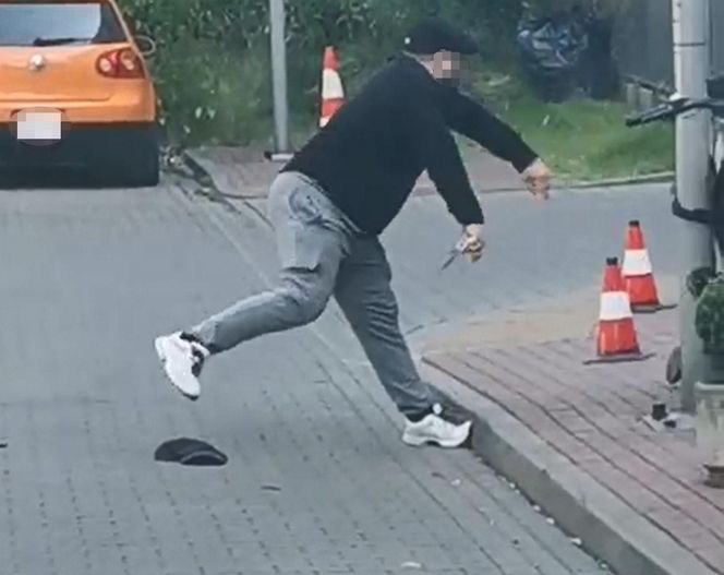 Dostawca jedzenia pobił ochroniarza w Warszawie! Poszło o parkowanie na Ochocie 