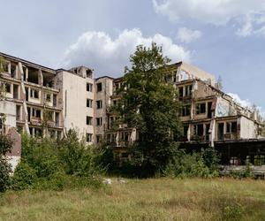 Hotel Sudety w Jeleniej Górze - zobacz zdjęcia ogromnego Zigguratu