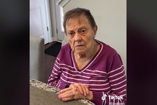 85-letnia staruszka chora na Alzheimera podbija TikToka. Jej filmy budzą podziw i wzruszenie