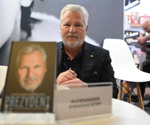 AI wybrała 5 najlepszych polityków w Polsce ostatnich 30 lat! 