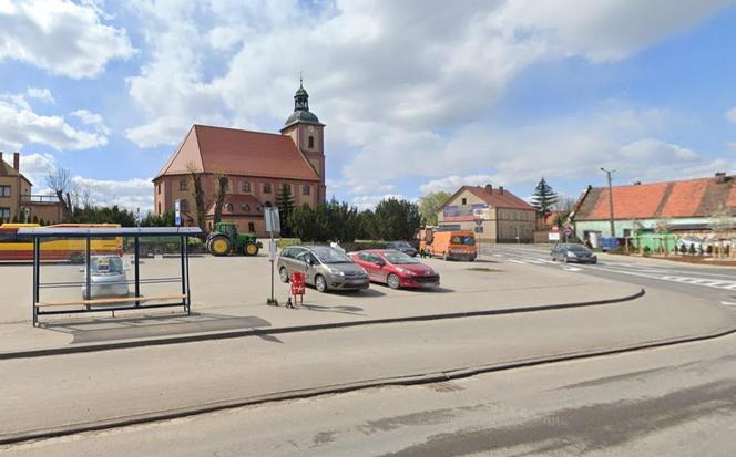 To największa wieś na Dolnym Śląsku. Jest tuż pod Wrocławiem