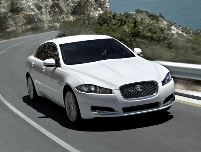 Jaguar XF po liftingu (2011-2015)
