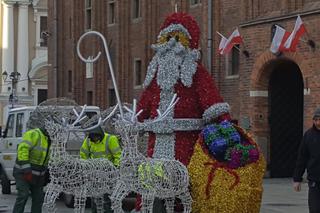 Trwają przygotowania do świąt Bożego Narodzenia w Toruniu [ZDJĘCIE DNIA]