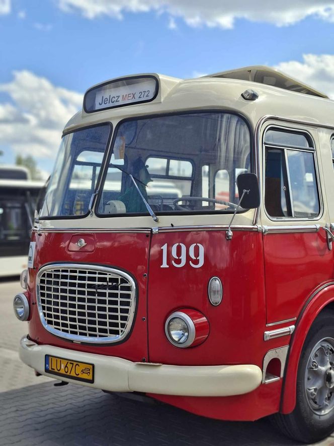 II Zlot Zabytkowych Autobusów w Starachowicach