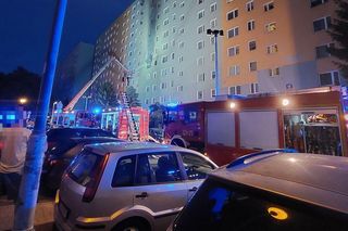 Rzeszów. Pożar mieszkania w bloku. 14-latka zginęła [ZDJĘCIA]