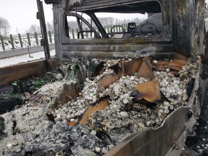 Pożar samochodu na obwodnicy Szczecinka