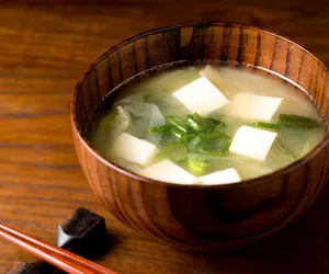 Śniadanie długowieczności to zastrzyk zdrowia. Receptura pochodzi od narodu stulatków