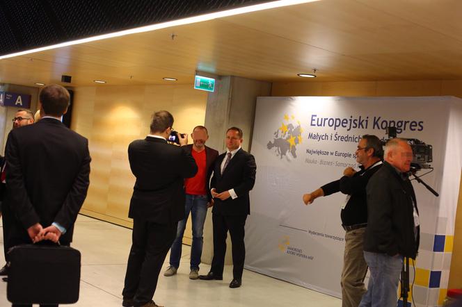 NOWA FUCHA KAMILA DURCZOKA