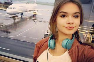 Julia Wróblewska na lotnisku