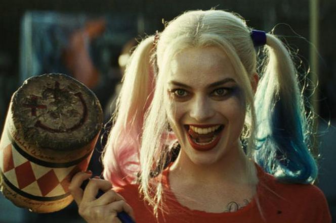 Joker i Harley Quinn ostrzelani na imprezie swingersów!