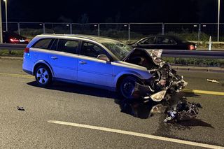 Makabra na Wisłostradzie. Roztrzaskane auta i motocykle. Dwie osoby reanimowane w tym dziecko 