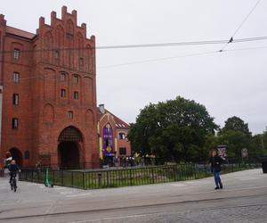 Dziura pod olsztyńską Wysoką Bramą zniknie. Teren doczeka się rewitalizacji. Zobacz wizualizacje!