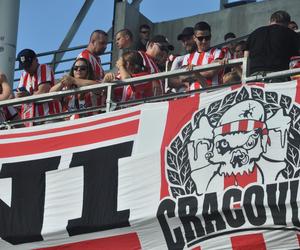 Korona Kielce - Cracovia. Zdjęcia kibiców podczas meczu. 10 sierpnia 2024