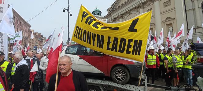 Wielki protest rolników w Warszawie. Utrudnienia na drogach