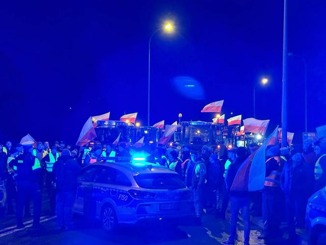 Nocny protest rolników na A2. To odpowiedź na decyzję premiera