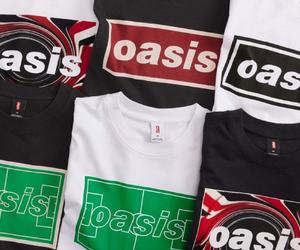 Levi's® wprowadza kultową kolekcję t-shirtów we współpracy z Oasis!