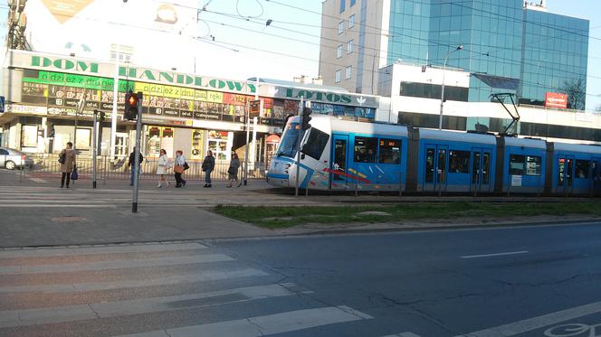 Zobacz, w których tramwajach i autobusach spotkasz kontrolerów MPK [LISTA MIEJSC]