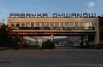 Fabryka Dywanów w Kowarach i historyczny neon