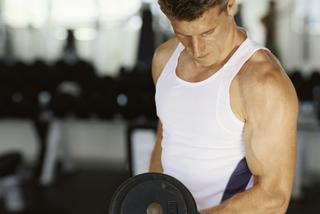 Stagnacja mięśni - co to jest? Trening na zastój w budowie mięśni