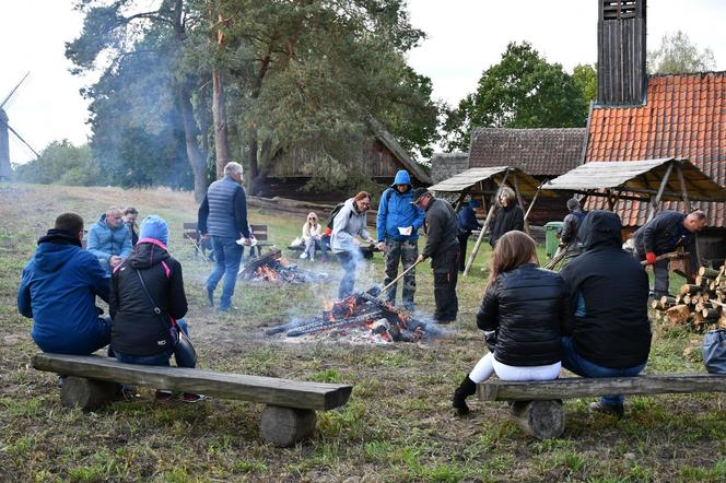 Smaki jesieni w skansenie. Zobacz, co działo się na imprezie w Olsztynku [ZDJĘCIA]