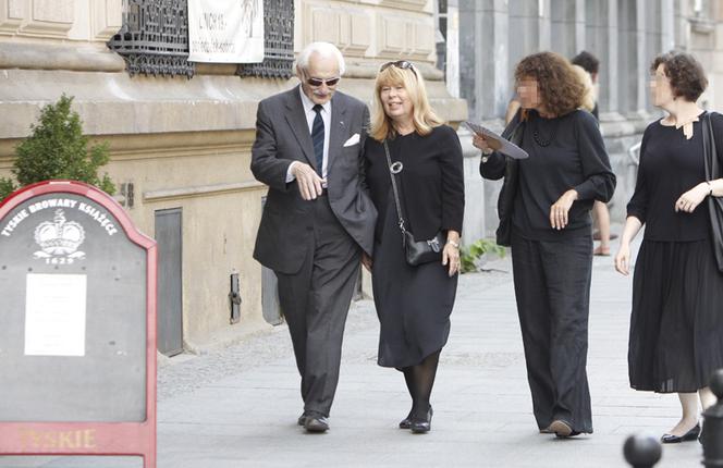 Kamila Łapicka uciekła ze stypy na kawę z koleżanką