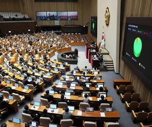 Uczniowie pozwali rząd! Domagają się tysięcy dolarów odszkodowania