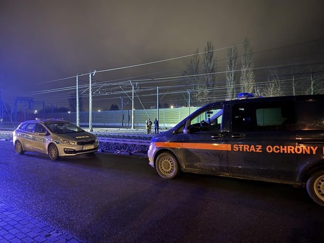 Wstrząsający wypadek na torach w Wołominie. „Identyfikacja była możliwa wyłącznie na podstawie dowodu osobistego”