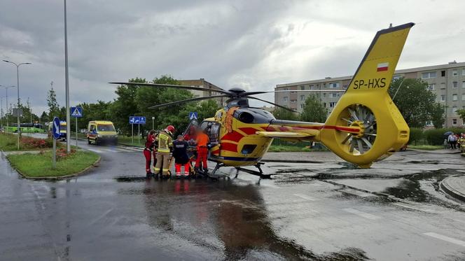 Fatalny wypadek na ulicach Gdyni! Kierowca wjechał chodnik i potrącił trzy osoby [ZDJĘCIA].