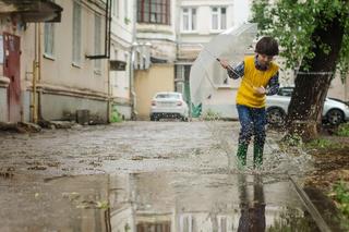 Chłód i deszcze uderzą w twarze Polaków! Dominacja ponurej pogody [Prognoza IMGW na 13.06.2023]