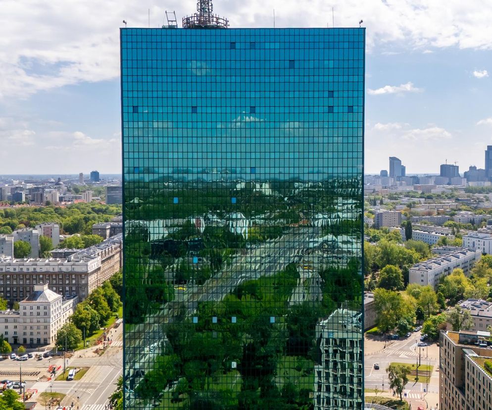 Intraco: klasyk czy zgrzyt w panoramie Warszawy?