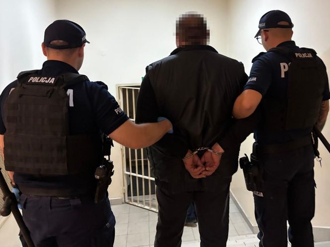 Ogólnopolska akcja policji. Tysiące funkcjonariuszy, ponad 1500 zatrzymanych. Zdjęcia z działań