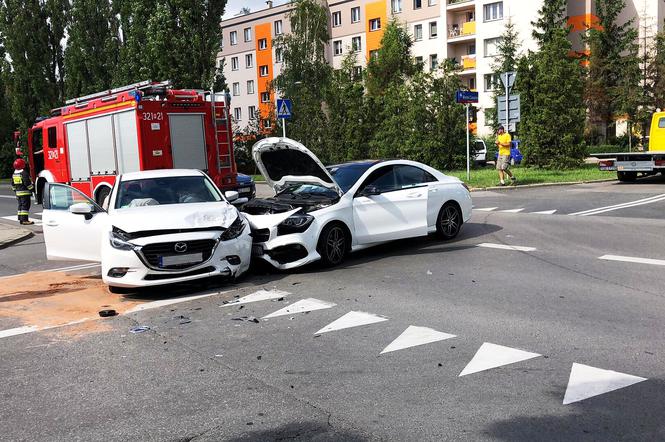 Rzeszów: Kolizja na skrzyżowaniu ulic Mieszka I i Monte Cassino