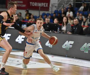 Arriva Polski Cukier Toruń - Trefl Sopot, zdjęcia kibiców i zawodników z meczu Orlen Basket Ligi