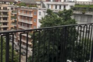 Roksana Węgiel pałaszuje śniadanko w samym szlafroku. Kevin nie wytrzymał!