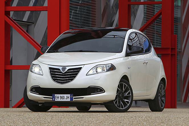 Lancia Ypsilon i konkurenci. Luksusowe „maluchy”