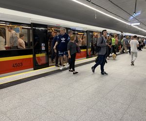 Nowy Rok i Trzech Króli w Warszawskim Transporcie Publicznym
