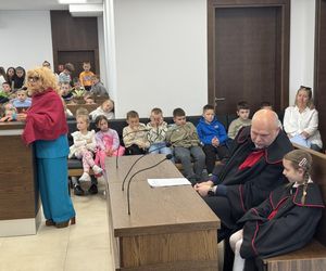 Wilki na ławie oskarżonych.