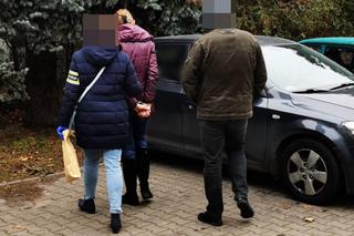 Monika P. dźgnęła Janusza nożem w serce. Mija rok od rodzinnej masakry na Woli