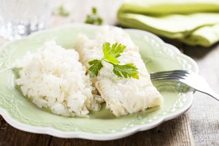 Przepisy na andrzejki - dania na ciepło: filet z dorsza z ryżem