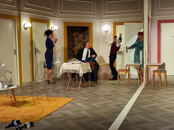 Spektakl "Prezent urodzinowy" w Teatrze Żeromskiego w Kielcach - próba