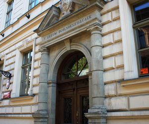 Liceum z Krakowa najlepsze w Polsce w najnowszym rankingu. Ukończyli je Adam Nawałka i Robert Makłowicz 