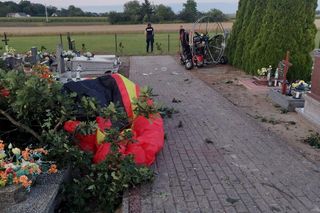 Tragiczny wypadek w Sędzinie. Pilot spadł na cmentarz