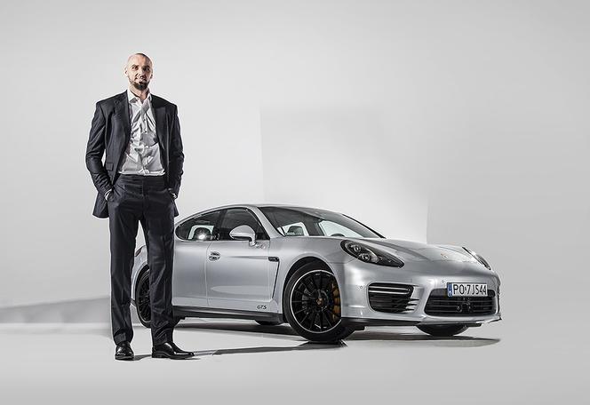 Marcin Gortat w Porsche Panamera GTS